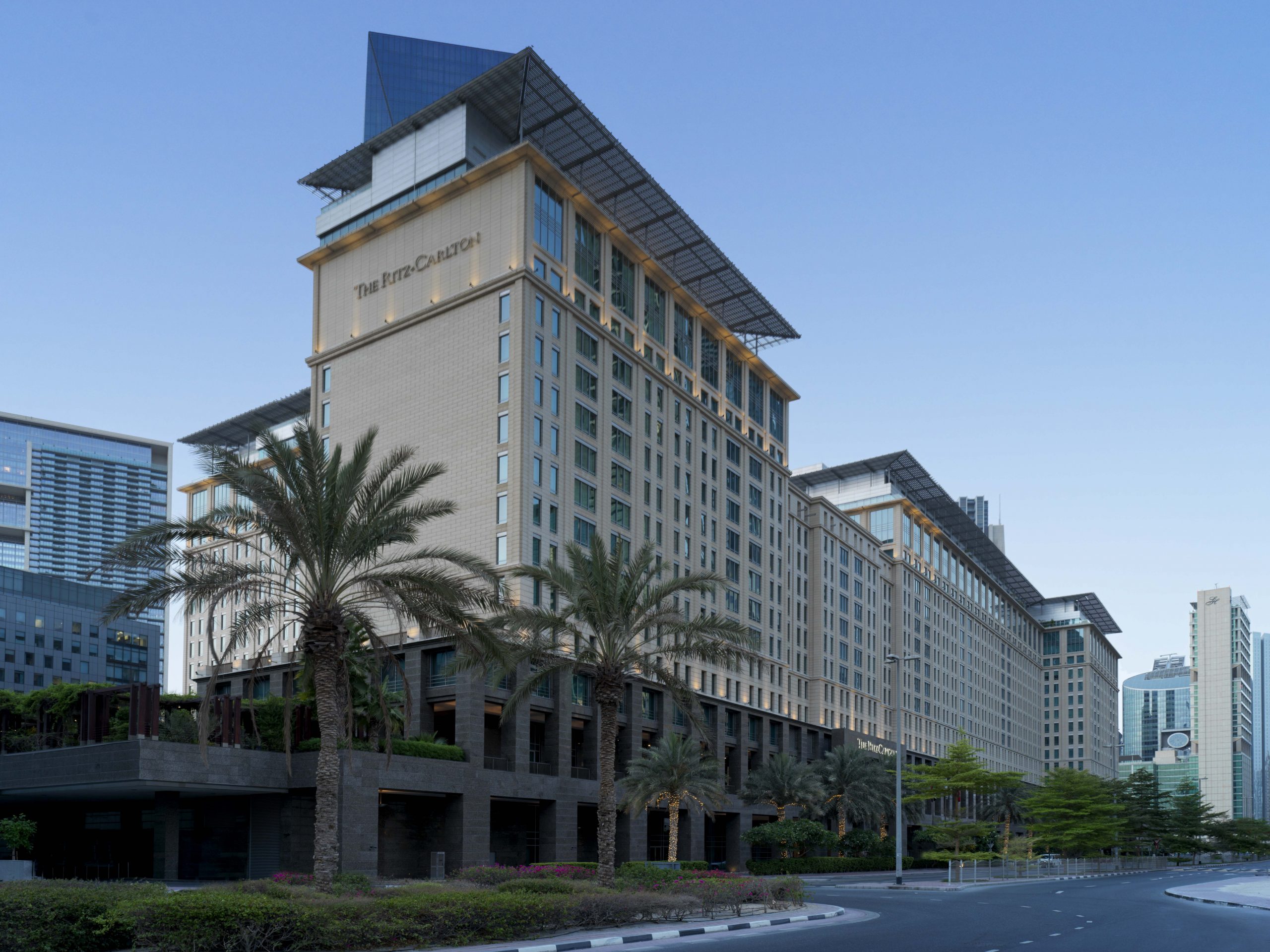 The Ritz-carlton Dubai International Financial Centre Launches New 